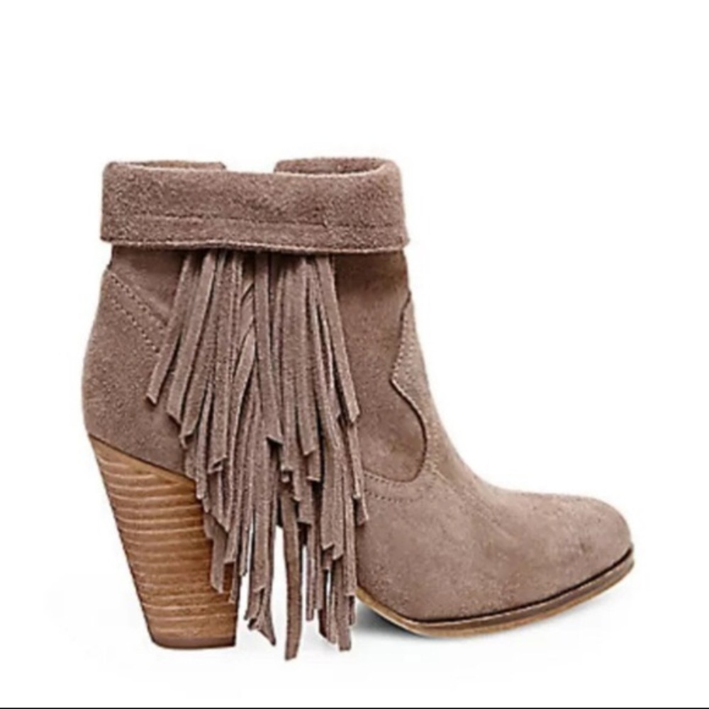 Steve Madden Pallas Booties